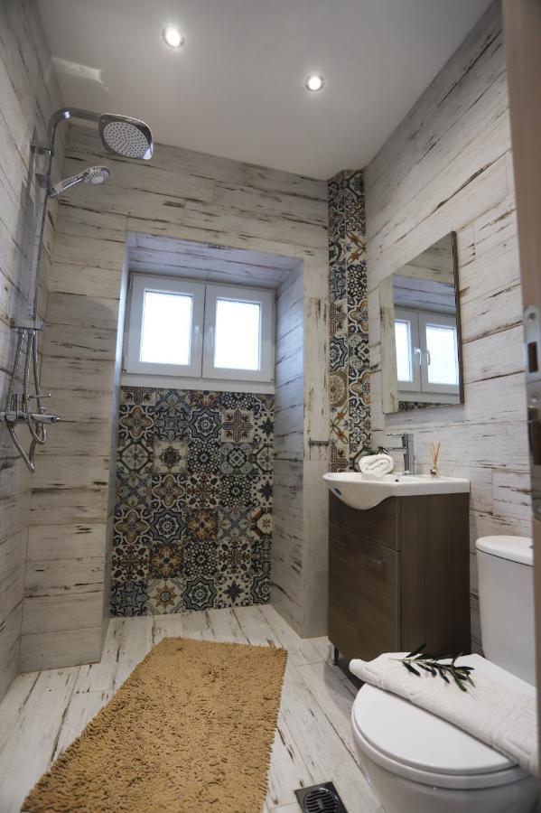 Olive Grove Deluxe Apartment Agnítsini エクステリア 写真