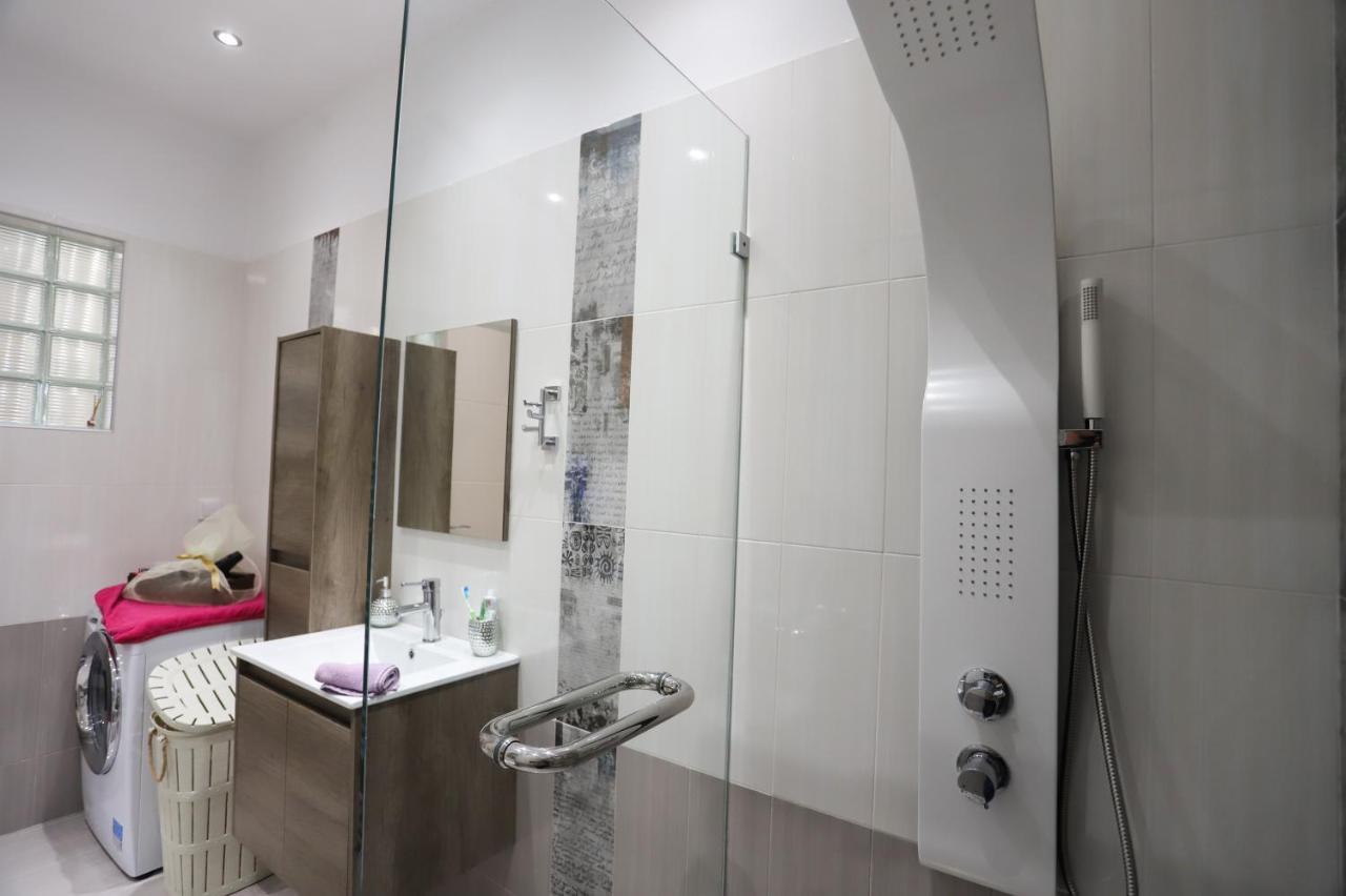 Olive Grove Deluxe Apartment Agnítsini エクステリア 写真